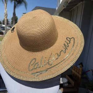 Women’s Wide-Brim Straw Sun Hat – “California” Embroidered Script